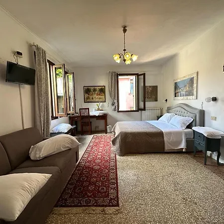 Casa de hóspedes Venice Guest House 3*